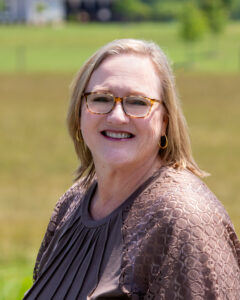 Kim Vaughn headshot